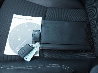 Toyota Yaris 1.5 Hybrid Dynamic picture 28