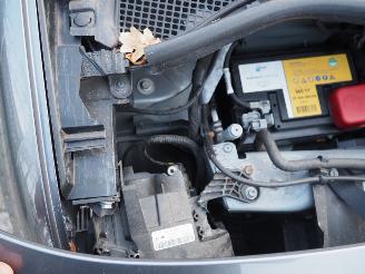 Renault Twingo 1.0 SCe Intens picture 16