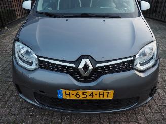 Renault Twingo 1.0 SCe Intens picture 9