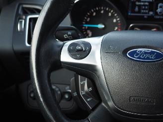 Ford Kuga 1.5 Titanium picture 11