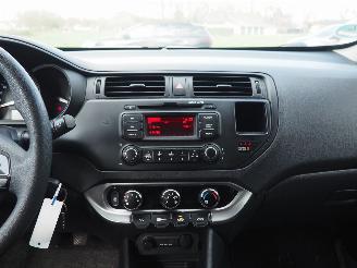 Kia Rio 1.1 CRdi Plus Pack picture 16