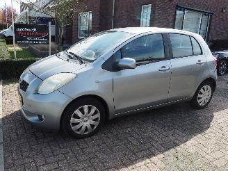 skadebil auto Toyota Yaris 1.3 VVTI Sol MMT Automaat 2007/10