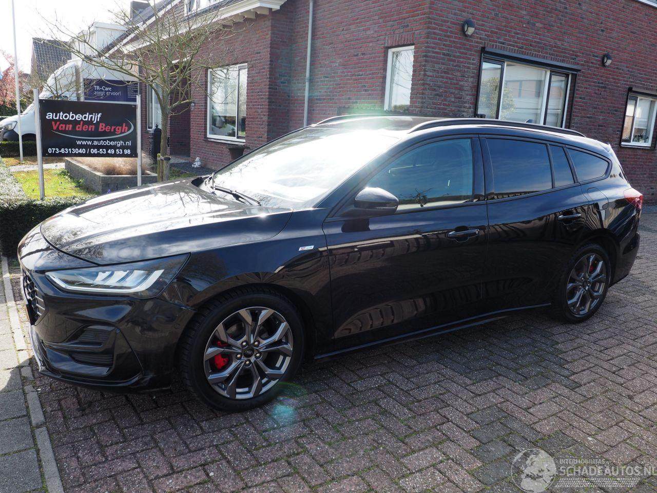 Ford Focus 1.0 EcoBoost Hybrid ST Line