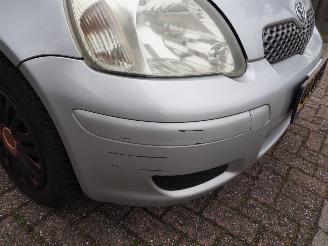 Toyota Yaris 1.3 VVT-i Sol Automaat picture 9