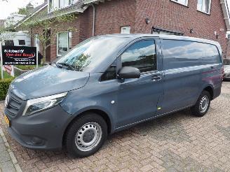 Vrakbiler auto Mercedes Vito 110CDI Functional Lang 2021/9