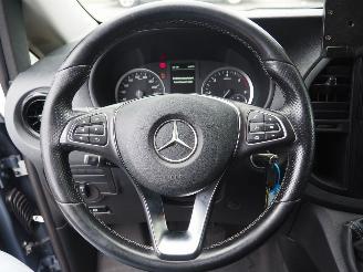 Mercedes Vito 110CDI Functional Lang picture 12