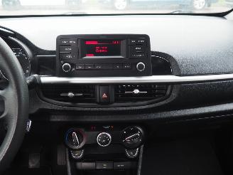 Kia Picanto 1.0 Dpi ComfortLine picture 17