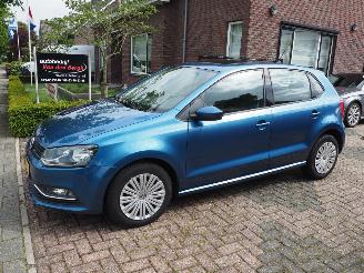 Unfallwagen Volkswagen Polo 1.2 Tsi Comfortline 2015/11