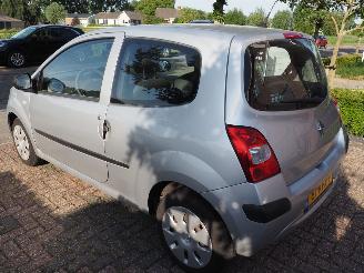 Renault Twingo 1.2 Authentique picture 6