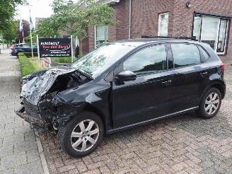 Vaurioauto  passenger cars Volkswagen Polo 1.2 Tsi Comfortline 2011/11