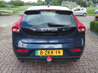 Volvo V-40 2.0 D4 Summum Business picture 5