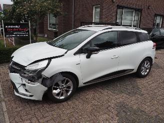Coche accidentado Renault Clio 0.9 TCe Limited 2016/12