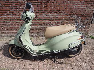 skadebil bromfiets La Souris  Valexim 2024/11