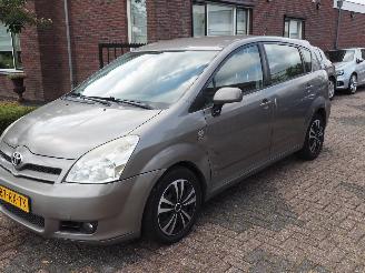 krockskadad bil auto Toyota Corolla-verso 2.0 D-4D Sol 2005/5
