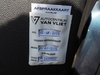 Opel Astra 1.6 CDTI Business+ Automaat picture 27