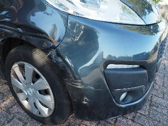 Peugeot 107 1.0 Active Automaat picture 9