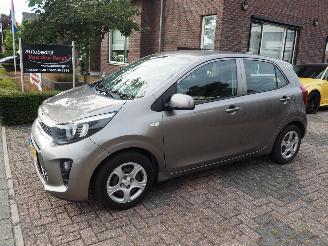 skadebil auto Kia Picanto 1.0 MPi ComfortPlusLine 2019/7