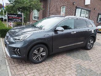 Schadeauto Kia Niro 1.6 GDi Phev ExecutiveLine 2021/1