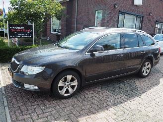 skadebil auto Skoda Superb 1.8 TSI Ambition Business Line 2011/1
