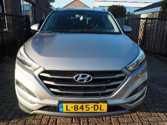 Hyundai Tucson 1.6 Gdi Comfort picture 2