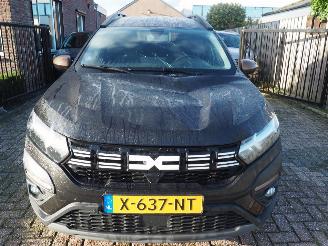 Dacia Jogger 1.6 Hybrid 140 Extreme 7P picture 2