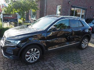 Vaurioauto  passenger cars Volkswagen T-Roc 1.0 Tsi Sport 2019/1