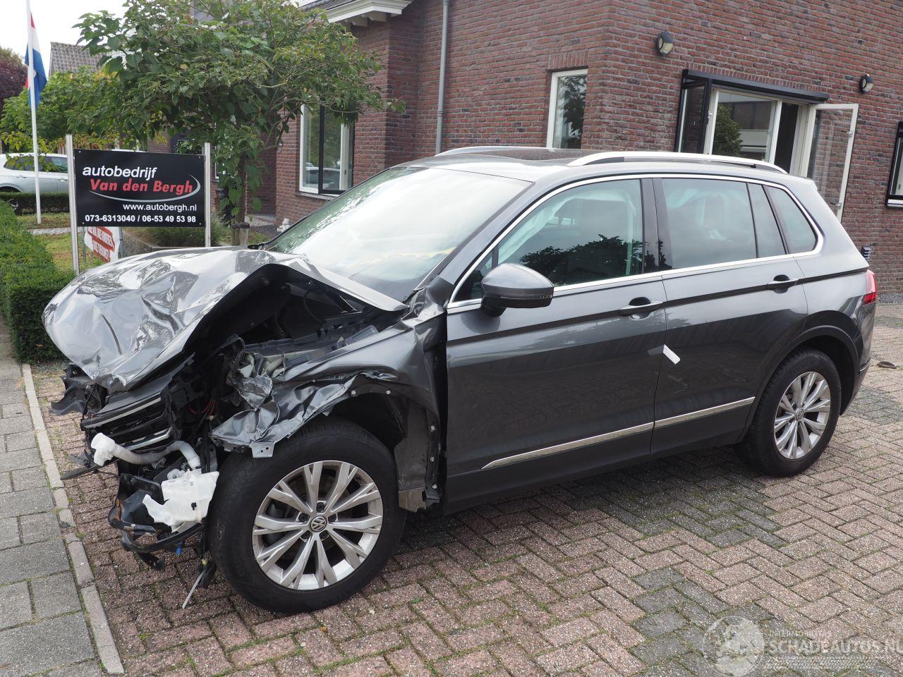 Volkswagen Tiguan 1.4 TSi Highline DSG