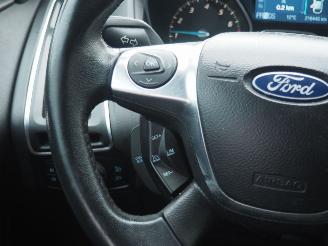 Ford Focus 1.6 Ti-Vct Titanium Automaat picture 16