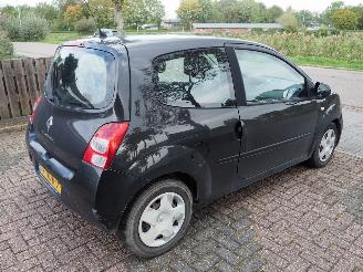 Renault Twingo 1.2-16V Dynamique picture 4