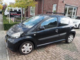 Avarii autoturisme Toyota Aygo 1.0-12V Comfort Automaat 2010/3