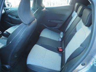 Renault Clio 1.0 Tce 90 Gpf Evolution picture 22