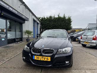 BMW 3-serie 320i 125KW AIRCO SEDAN picture 2