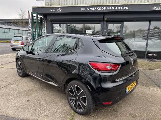 Renault Clio 1.2 16V 54KW AIRCO picture 7