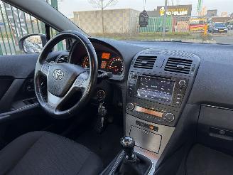 Toyota Avensis 1.8 VVTI Dynamic Airco 108KW picture 12