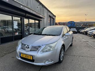 Toyota Avensis 1.8 VVTI Dynamic Airco 108KW picture 2