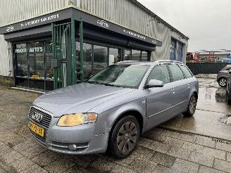 Unfallwagen Audi A4 2.0 TDI 2005/10
