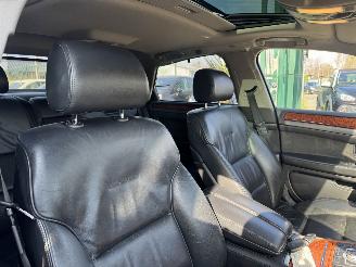 Audi A8 4.2 V8 QUATTRO 246KW picture 16