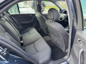 Mercedes C-klasse C200 Kompessor Automaat picture 8