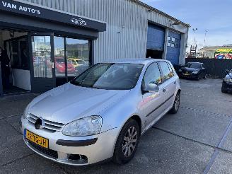 Damaged car Volkswagen Golf 1.9 TDI Airco 2006/8