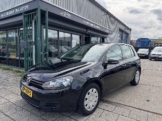 damaged passenger cars Volkswagen Golf 1.4 16V AIRCO 2008/10