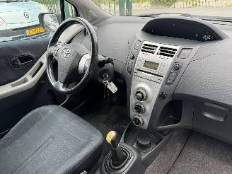Toyota Yaris 1.0 AIRCO 5-DEURS picture 7