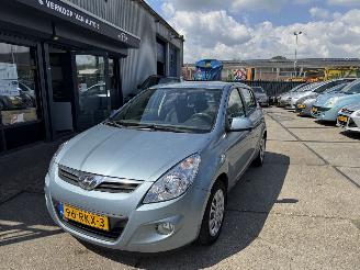 Hyundai I-20 1.2i Airco 5-deurs picture 2
