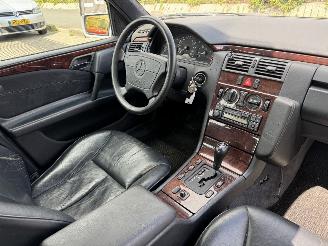 Mercedes E-klasse E290 Turbo Diesel Automaat Leer picture 6