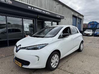 uszkodzony samochody osobowe Renault Zoé Q210 Life Quickcharge 22KWh 2013/5