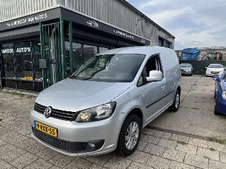 damaged passenger cars Volkswagen Caddy 1.6 TDI AIRCO DSG AUTOMAAT 2013/1