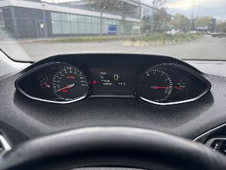 Peugeot 308 1.2 96KW picture 7
