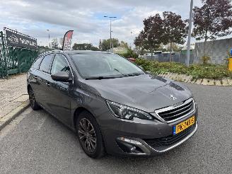 Peugeot 308 1.2 96KW picture 2