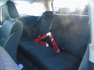 Toyota Auris Auris (E15), Hatchback, 2006 / 2012 1.4 VVT-i 16V picture 6