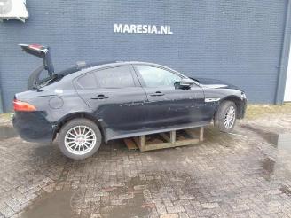 Auto da rottamare Jaguar XE XE, Sedan, 2015 2.0d 180 16V 2017/4