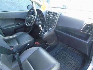 Toyota Verso S Verso S, MPV, 2010 / 2016 1.33 16V Dual VVT-I picture 4
